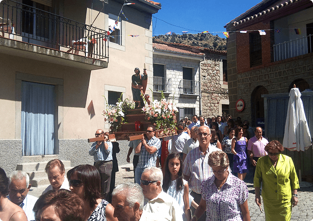 Procesión de las fiestas de San Bartolomé